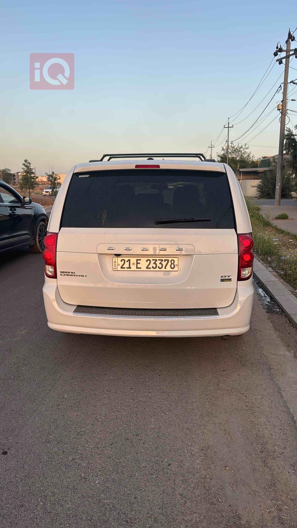 دودج جراند كارافان